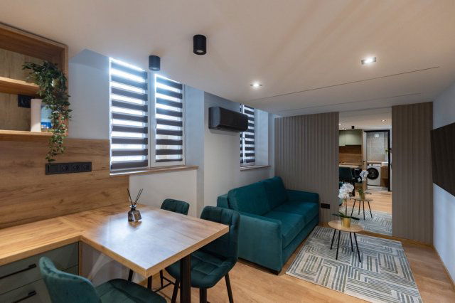 Eladó téglalakás, Budapesten, VI. kerületben, Eötvös utcában