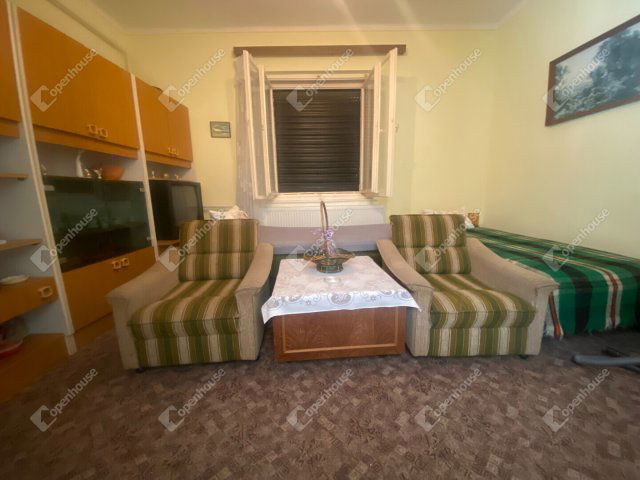 Eladó családi ház, Darnózseliben 49.9 M Ft, 5 szobás