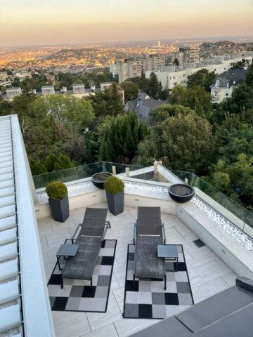 Eladó családi ház, Budapesten, XII. kerületben 1700 M Ft