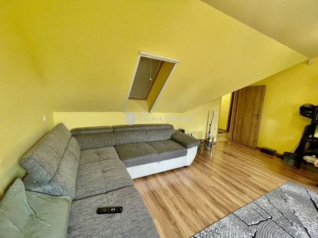 Eladó sorház, Budapesten, XIV. kerületben 139.8 M Ft, 5 szobás