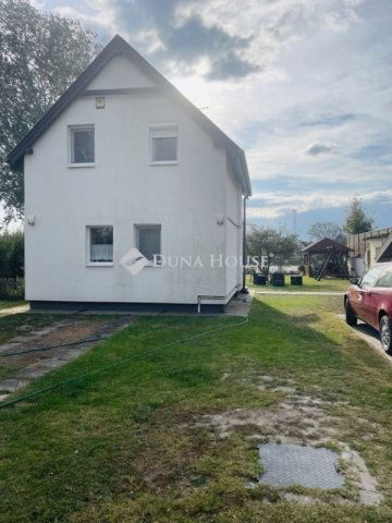 Eladó családi ház, Délegyházán 93 M Ft, 4 szobás