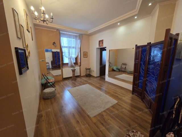 Eladó téglalakás, Kecskeméten 89.5 M Ft, 3 szobás