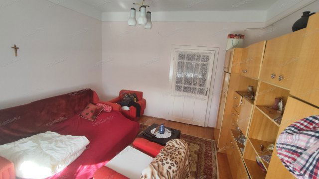 Eladó családi ház, Ópályin 13 M Ft, 2 szobás