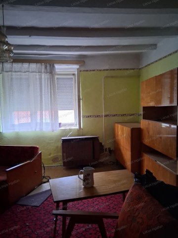 Eladó családi ház, Törökszentmiklóson 14 M Ft, 3 szobás