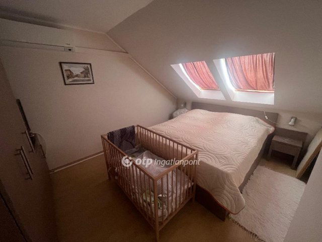 Eladó családi ház, Szegeden 119 M Ft, 5+1 szobás