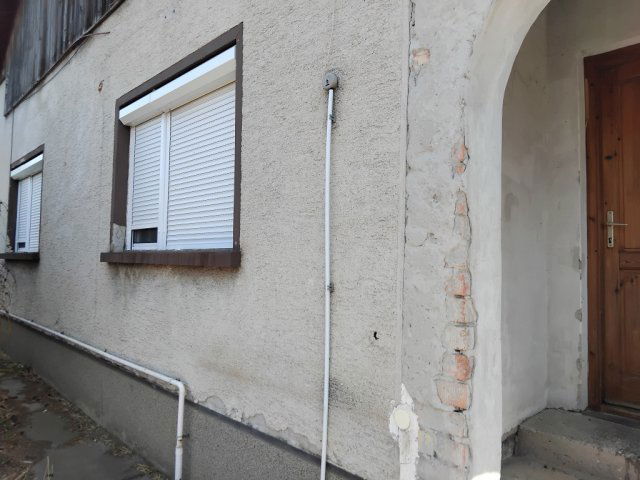 Kiadó családi ház, albérlet, Pusztaszabolcson 330 E Ft / hó