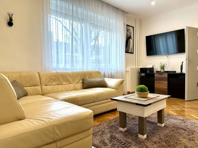 Kiadó téglalakás, albérlet, Győrött 240 E Ft / hó, 2 szobás