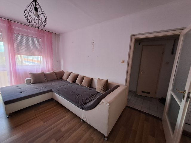 Eladó téglalakás, Nyíregyházán 32.9 M Ft, 1 szobás