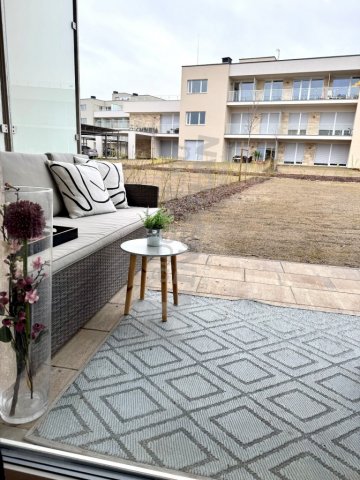 Kiadó téglalakás, albérlet, XVII. kerületben, Forrásmajori utcában