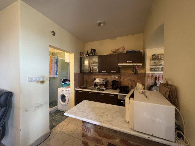 Eladó téglalakás, Pécsett, Mihály utcában 19.9 M Ft, 1 szobás