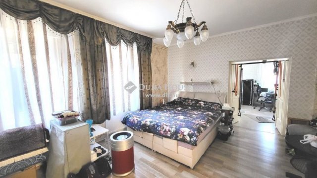 Eladó családi ház, Érden 160 M Ft, 7 szobás