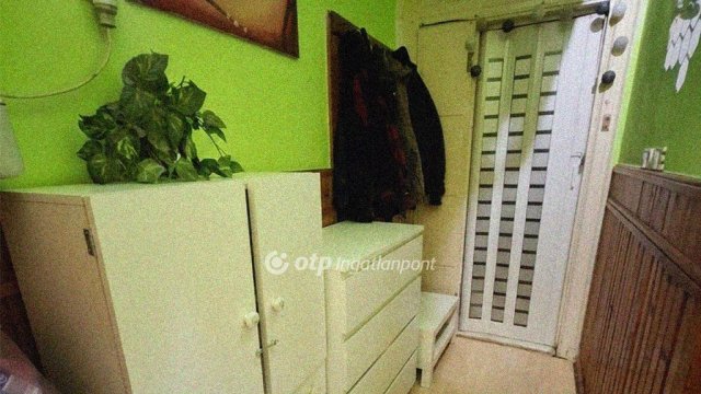 Eladó téglalakás, Budapesten, VI. kerületben 74 M Ft, 2 szobás