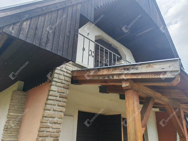 Eladó nyaraló, Lentiben 16 M Ft, 4 szobás / költözzbe.hu