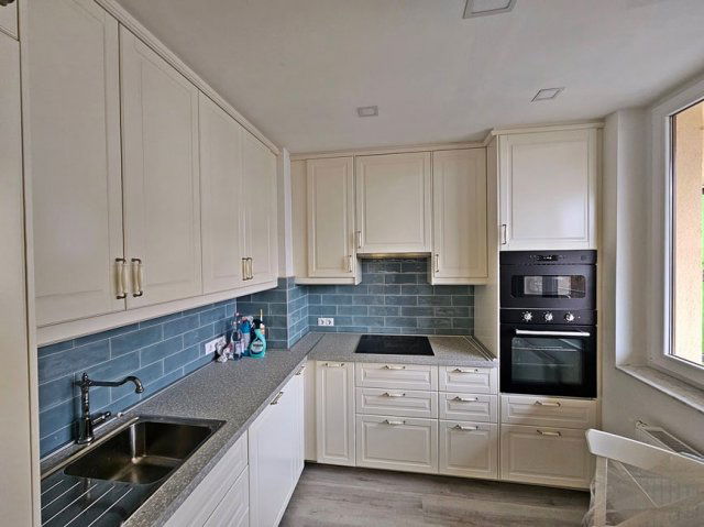 Eladó téglalakás, Békéscsabán 57.5 M Ft, 3 szobás