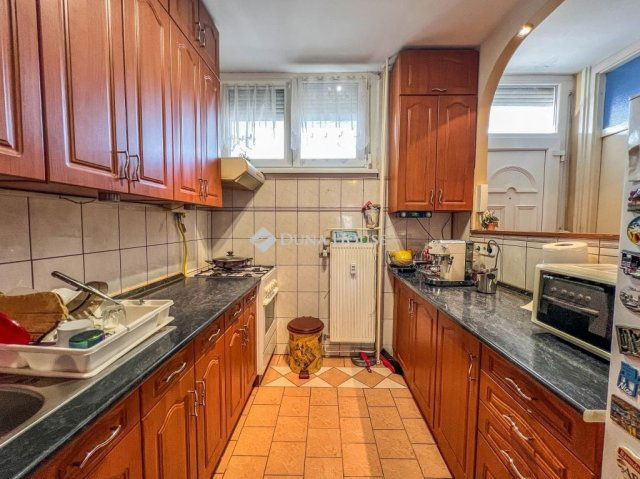 Eladó téglalakás, Budapesten, XX. kerületben 63.5 M Ft, 2 szobás