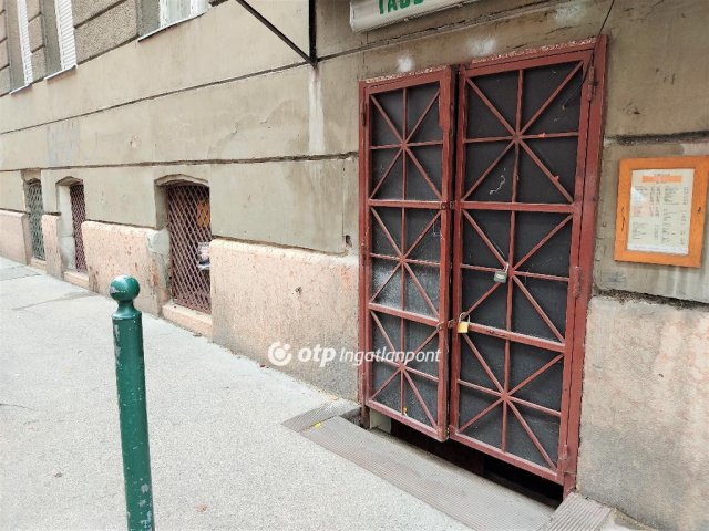 Eladó üzlethelyiség, Budapesten, IX. kerületben 39.99 M Ft