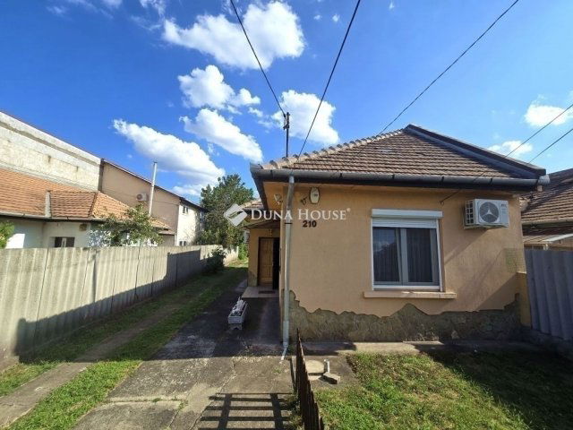 Eladó családi ház, Budapesten, XIX. kerületben 80 M Ft, 2 szobás
