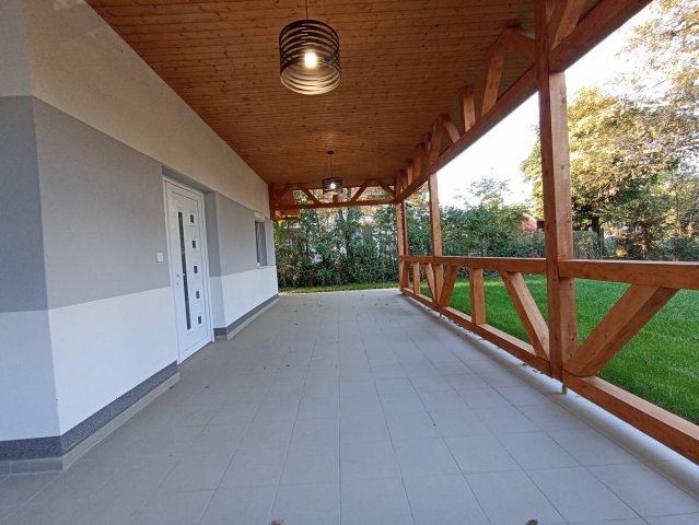 Eladó nyaraló, Berekfürdőn 46.9 M Ft, 2 szobás