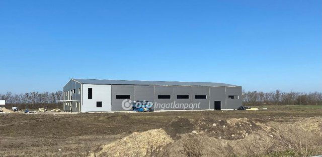 Eladó ipari ingatlan, Nagytőkén 125 M Ft / költözzbe.hu