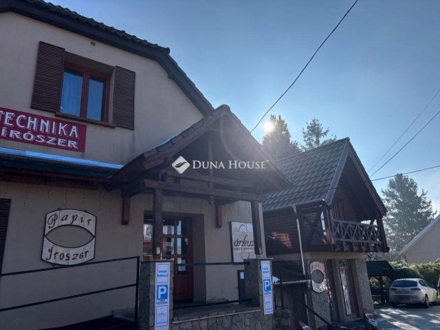 Eladó üzlethelyiség, Piliscsabán 215 M Ft, 2 szobás