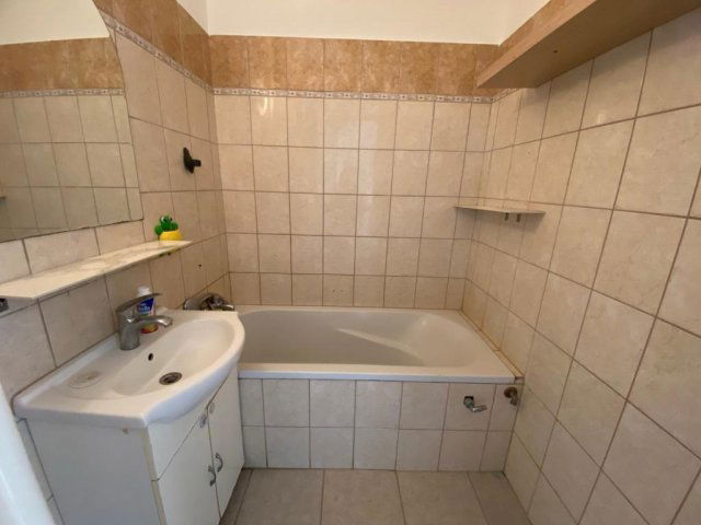 Kiadó panellakás, albérlet, XI. kerületben, Menyecske utcában