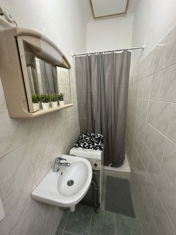 Kiadó téglalakás, albérlet, VII. kerületben, Klauzál utcában