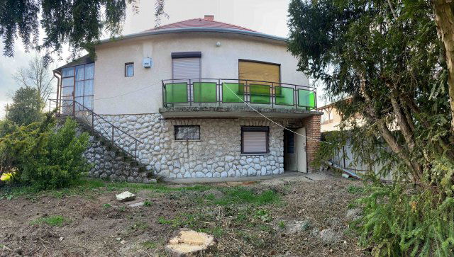 Eladó családi ház, Szajkon 31.8 M Ft, 4 szobás