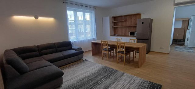 Kiadó téglalakás, albérlet, Pécsett 245 E Ft / hó, 2 szobás