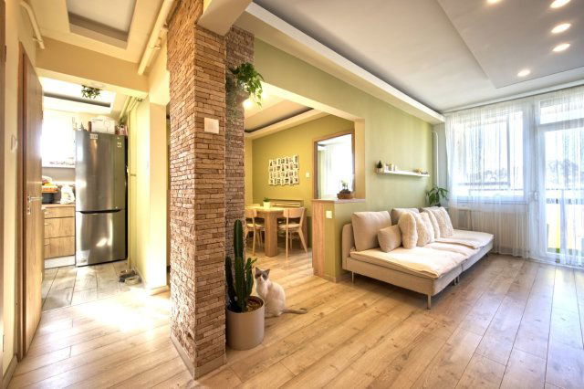 Eladó panellakás, Budaörsön 108 M Ft, 3 szobás