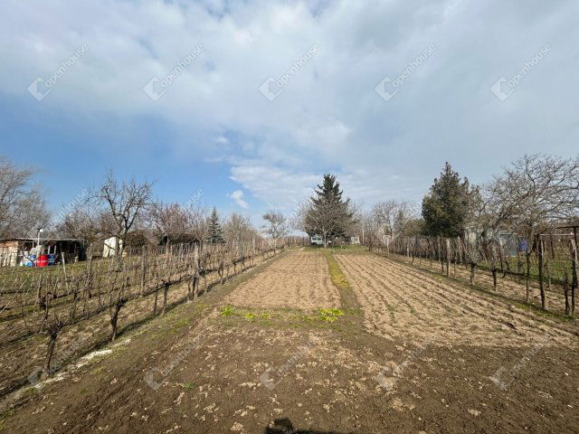 Eladó telek, Győrött 14 M Ft / költözzbe.hu