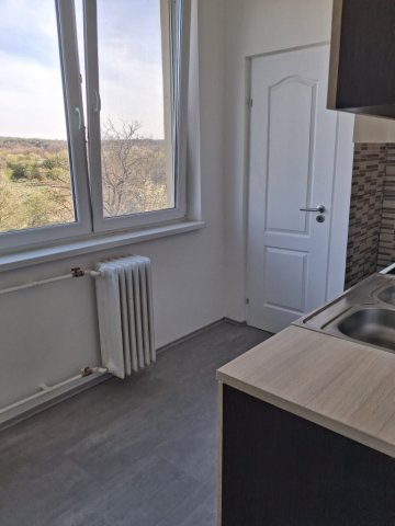 Eladó panellakás, Lovasberényben 37.5 M Ft, 2 szobás