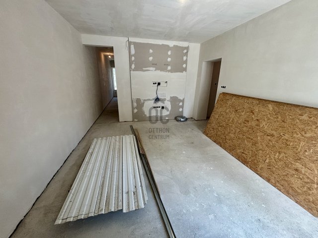 Eladó családi ház, Debrecenben 79.9 M Ft, 4 szobás