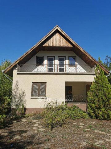 Eladó nyaraló, Cegléden 30 M Ft, 1 szobás / költözzbe.hu