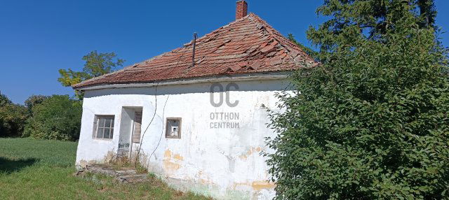 Eladó családi ház, Poroszlón 14.9 M Ft, 2 szobás