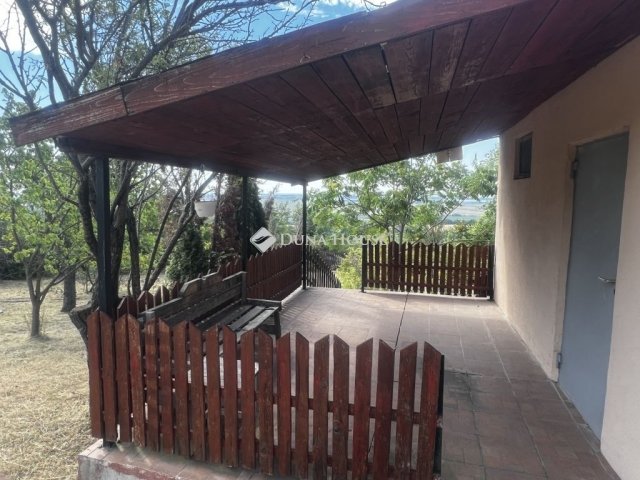Eladó családi ház, Csóron 14.9 M Ft, 1 szobás