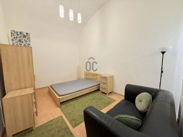Eladó téglalakás, Budapesten, V. kerületben 74.9 M Ft, 2 szobás