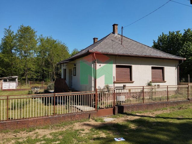 Eladó családi ház, Táskán 19.9 M Ft, 3 szobás