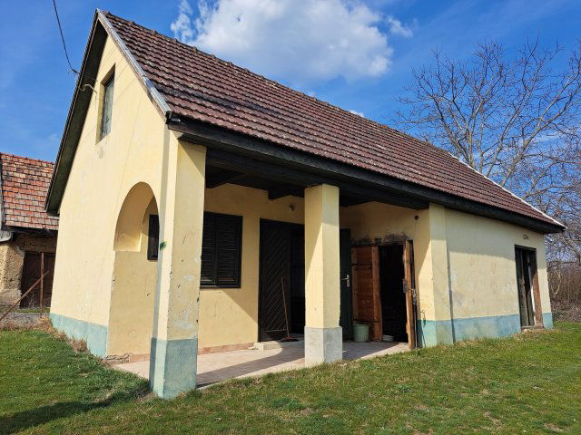 Eladó családi ház, Pilisen, Haleszi Szőlő I. dűlőn 12.9 M Ft