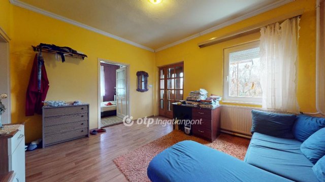 Eladó családi ház, Nyékládházán 37.99 M Ft, 4 szobás