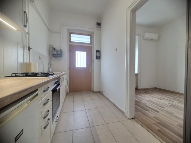 Eladó téglalakás, Budapesten, III. kerületben 51.499 M Ft