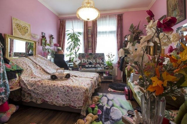 Eladó téglalakás, Budapesten, XI. kerületben 53.9 M Ft, 1 szobás