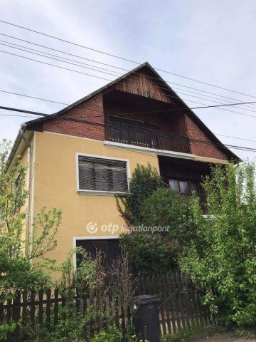 Eladó családi ház, Etesen 22 M Ft, 6 szobás
