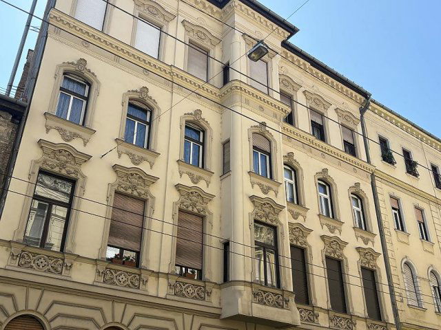 Eladó téglalakás, Budapesten, VI. kerületben 99.9 M Ft