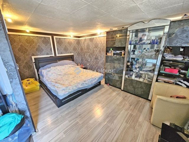 Eladó családi ház, Budapesten, XXI. kerületben 67 M Ft, 3 szobás