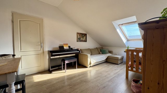 Kiadó téglalakás, albérlet, Debrecenben 260 E Ft / hó, 3 szobás
