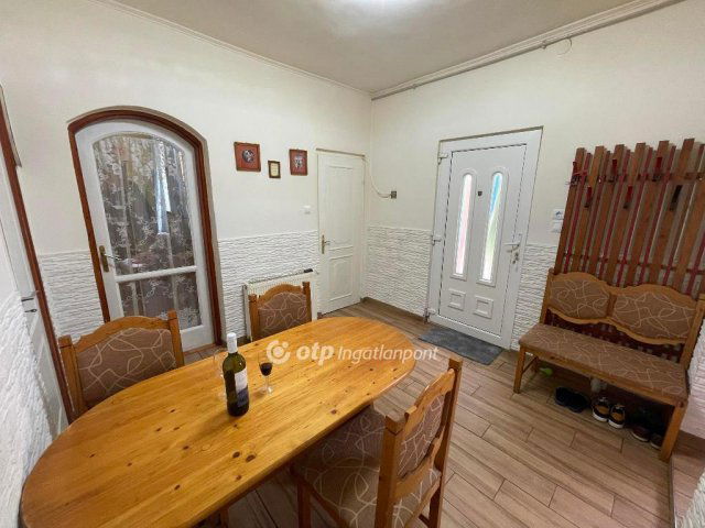 Eladó családi ház, Budapesten, XX. kerületben 84.5 M Ft