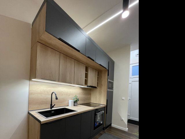 Eladó téglalakás, Budapesten, VII. kerületben 61.5 M Ft