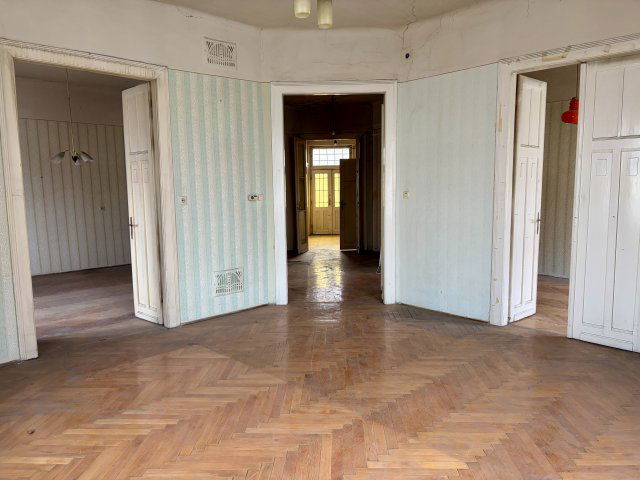 Eladó téglalakás, Budapesten, VIII. kerületben 83 M Ft, 3 szobás