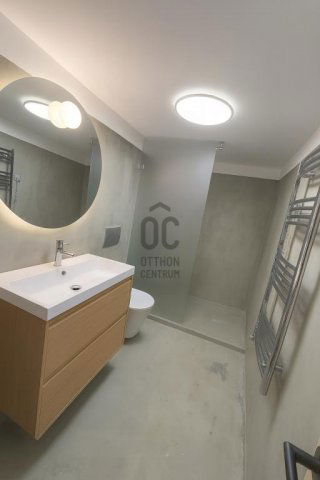 Eladó ikerház, Balatonvilágoson 39.9 M Ft, 2 szobás