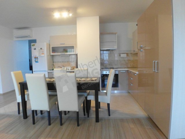 Kiadó téglalakás, albérlet, XI. kerületben, Kondorosi úton